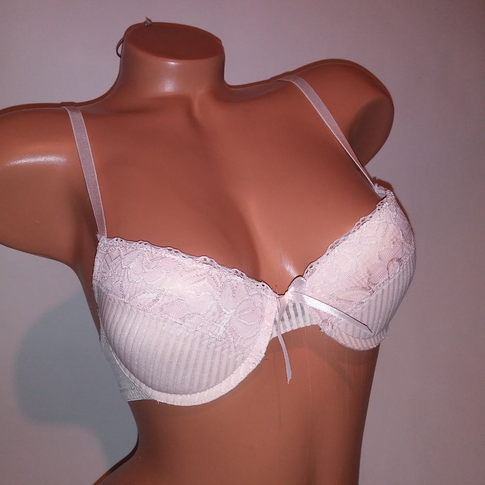 Dereon by Beyonce Bra 34B Push Up Light Pink Stripe Lace Underwire